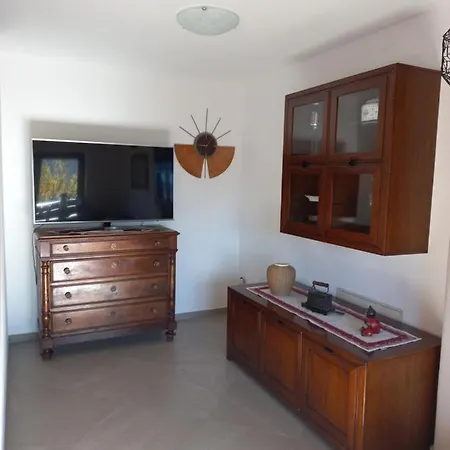 Maison Fleurie 기그노드